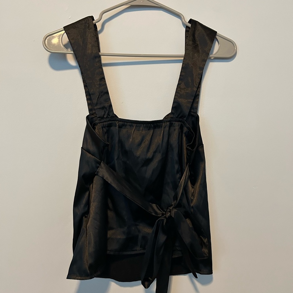 SHEIN Black Satin Square Neck Cami Tank Top - Picture 2 of 2